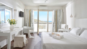 Jenny S Summer Houses – Triple Rooms (11)