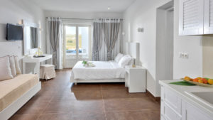 Jenny S Summer Houses – Triple Rooms (18)